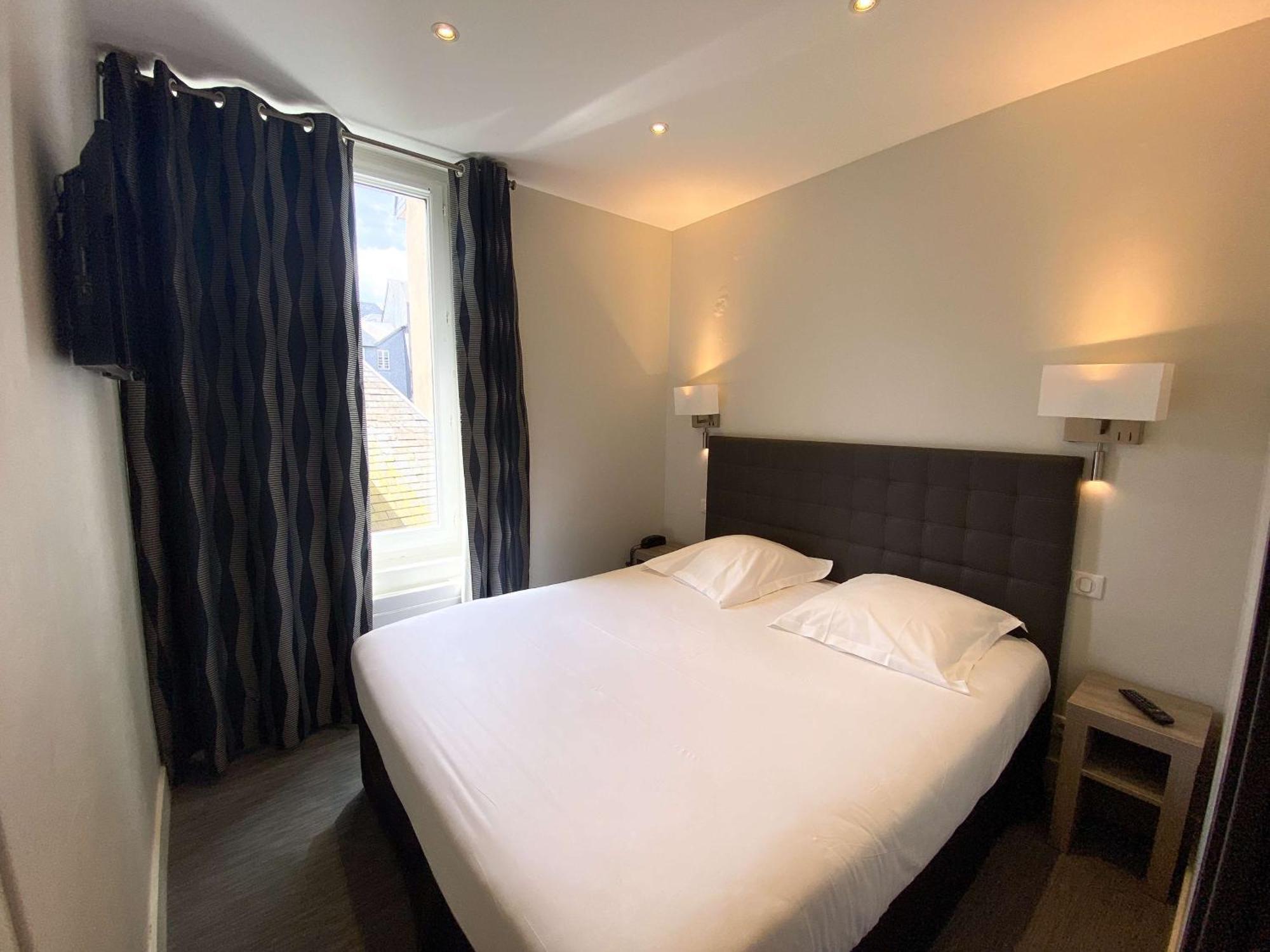 Western Le Cheval Blanc -vue Sur Le Port-plein Centre 3* Honfleur