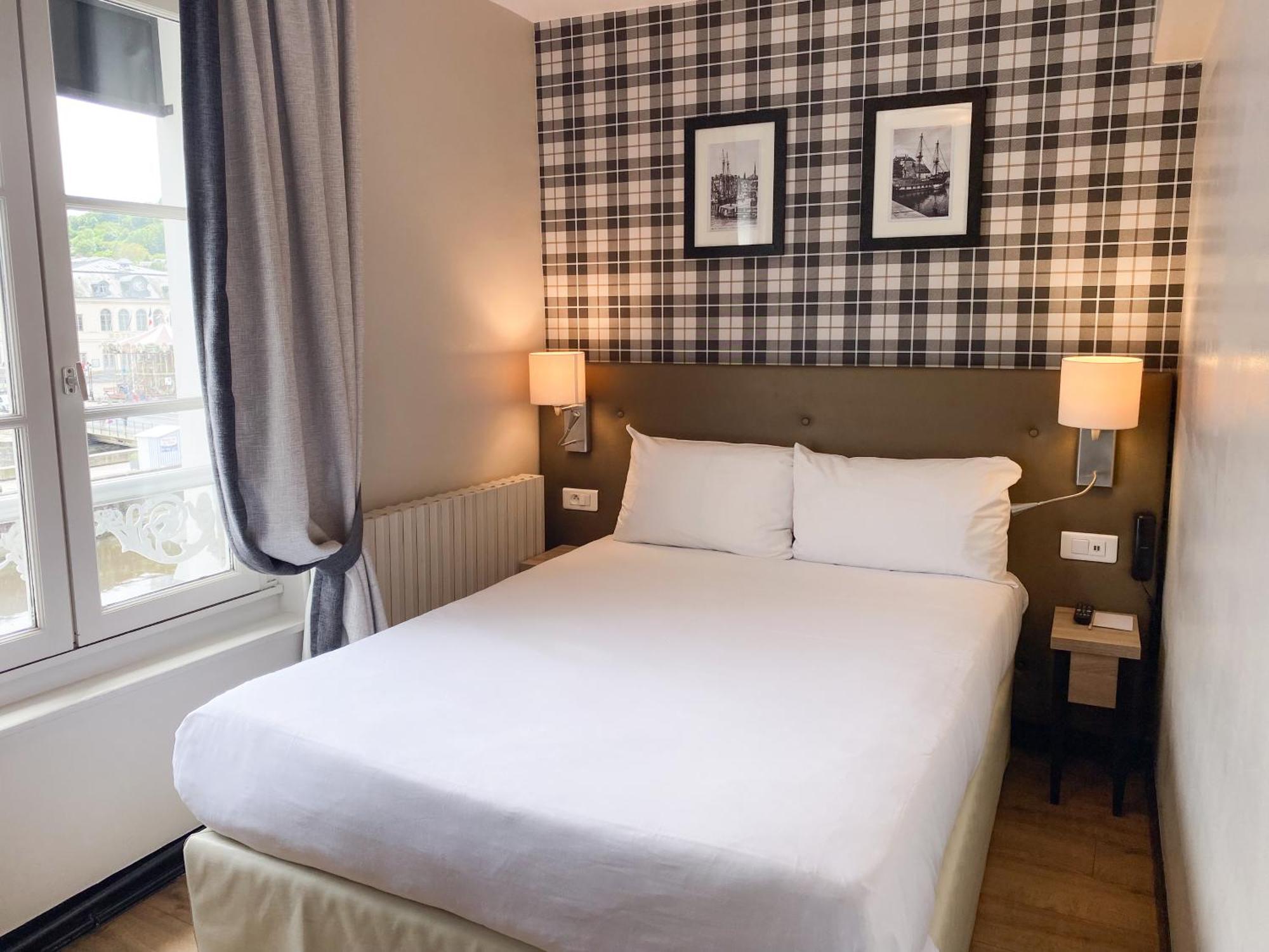 Western Le Cheval Blanc -vue Sur Le Port-plein Centre Hotel Honfleur